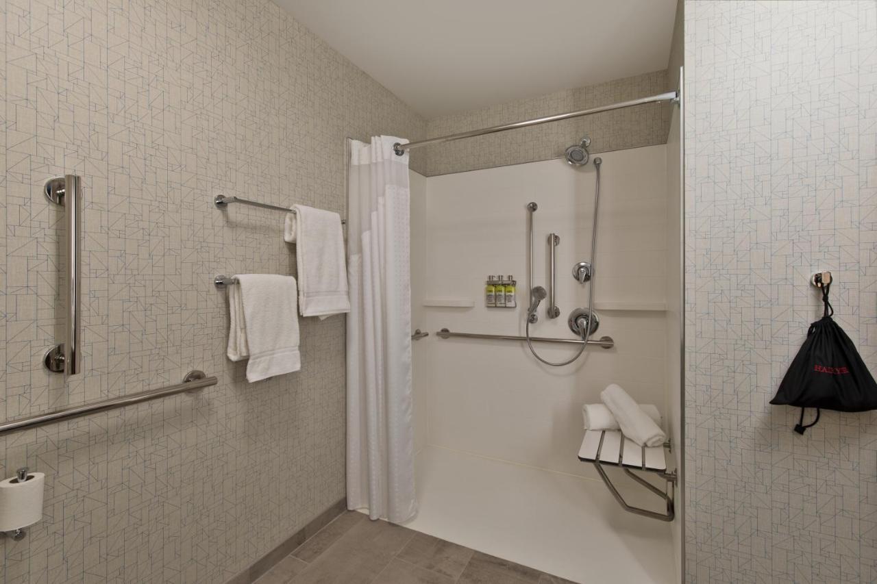 Holiday Inn Express & Suites - Portland Airport - Cascade Stn By Ihg Exterior foto